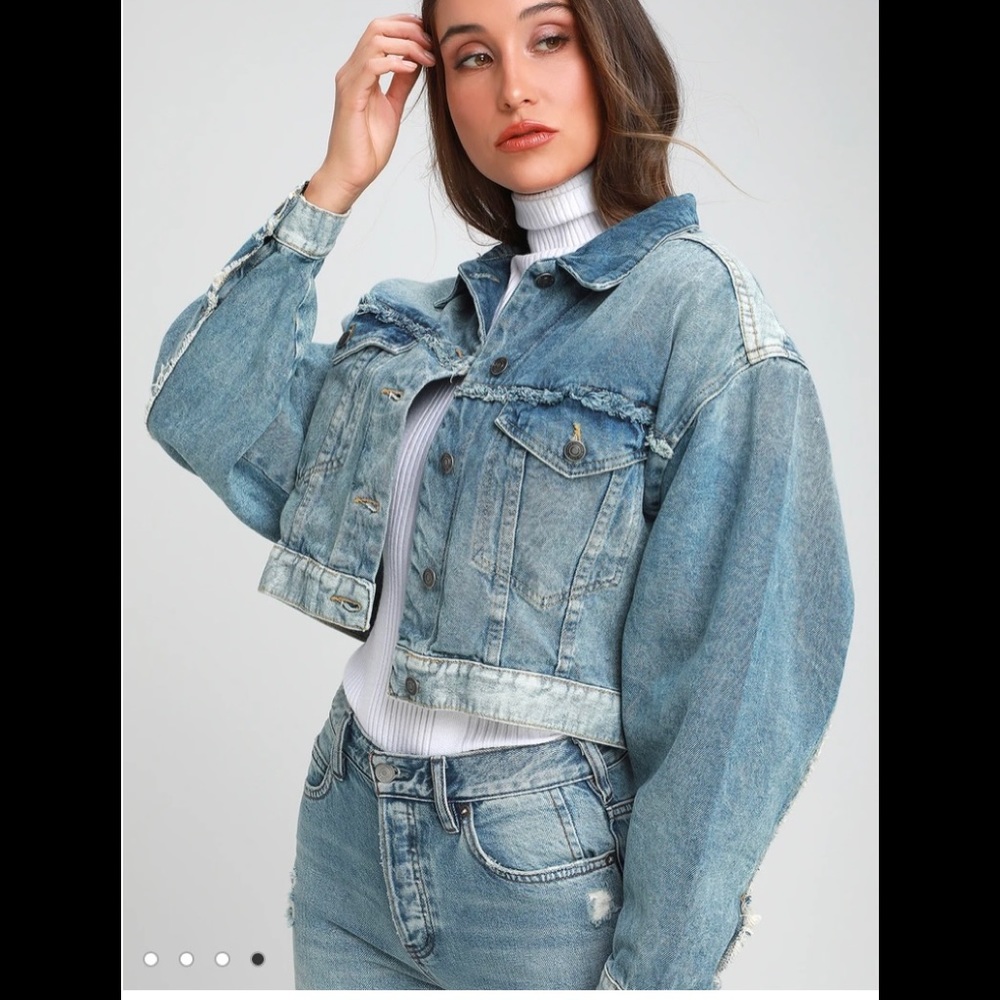 New Free People Bedford Medium Wash distressed cropped denim jacket